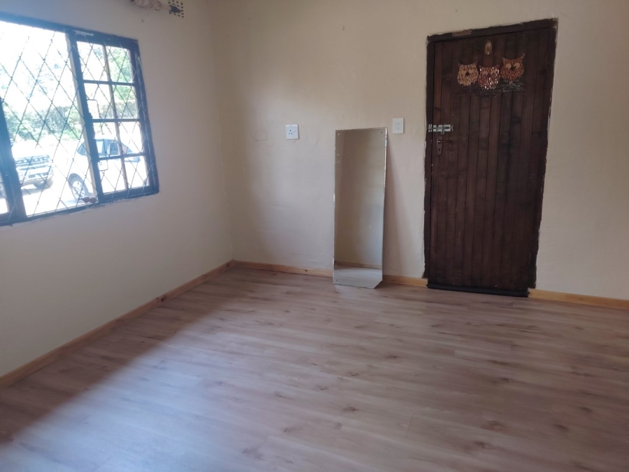 2 Bedroom Property for Sale in Gillitts KwaZulu-Natal