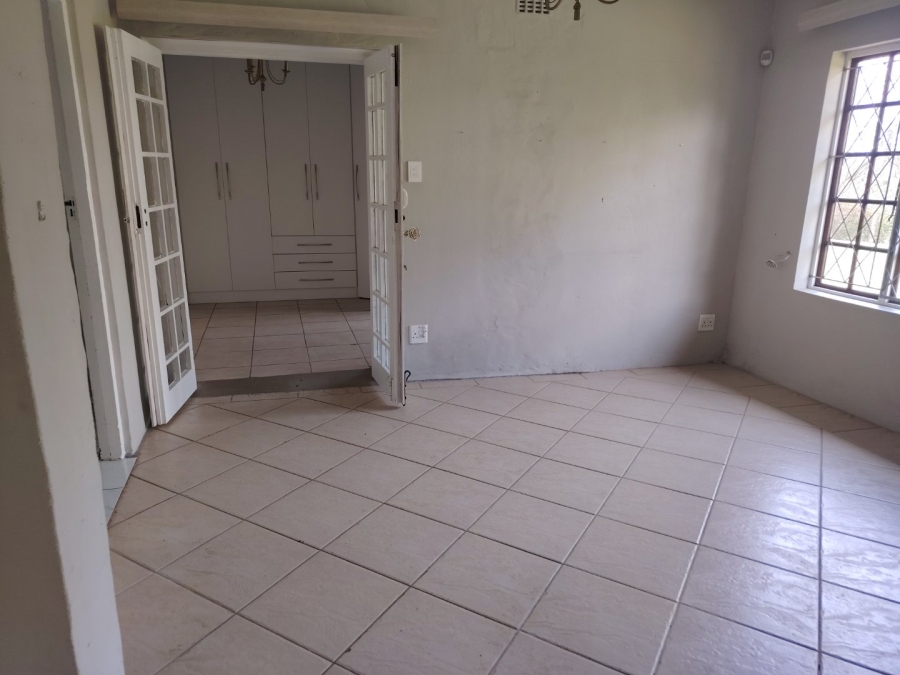 2 Bedroom Property for Sale in Gillitts KwaZulu-Natal