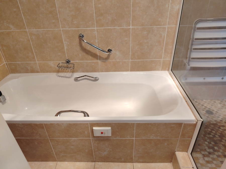 To Let 2 Bedroom Property for Rent in Bothas Hill KwaZulu-Natal