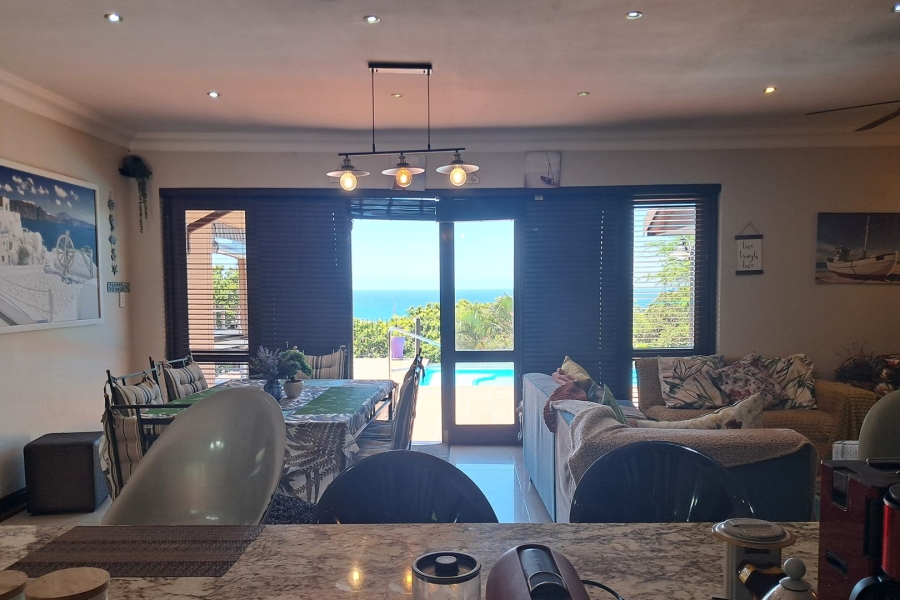 4 Bedroom Property for Sale in St Michaels On Sea KwaZulu-Natal