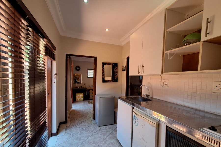 4 Bedroom Property for Sale in St Michaels On Sea KwaZulu-Natal