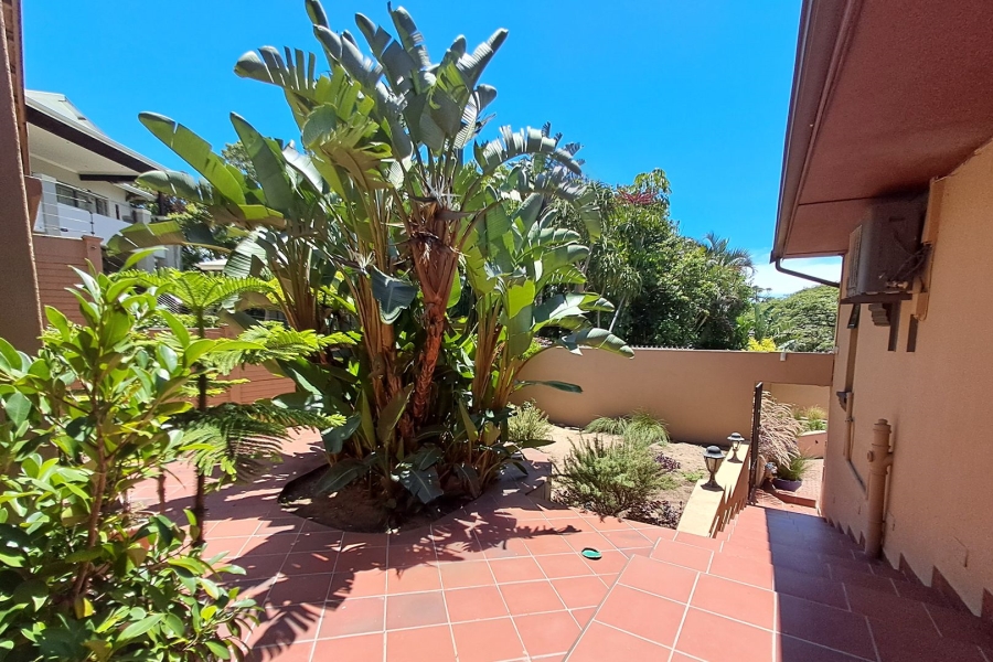 4 Bedroom Property for Sale in St Michaels On Sea KwaZulu-Natal