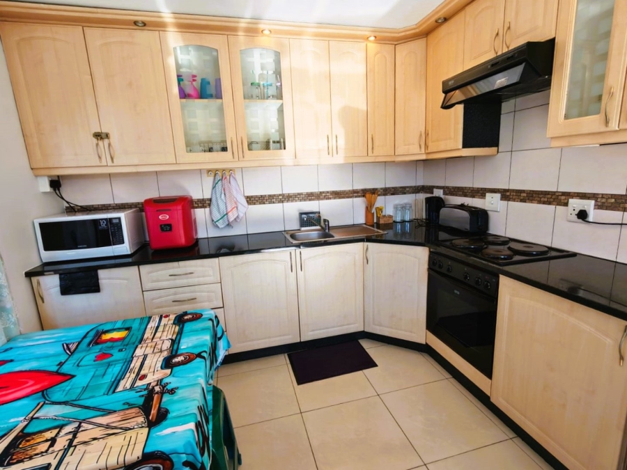 1 Bedroom Property for Sale in Mtwalume KwaZulu-Natal