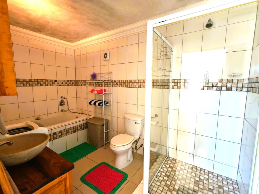 1 Bedroom Property for Sale in Mtwalume KwaZulu-Natal