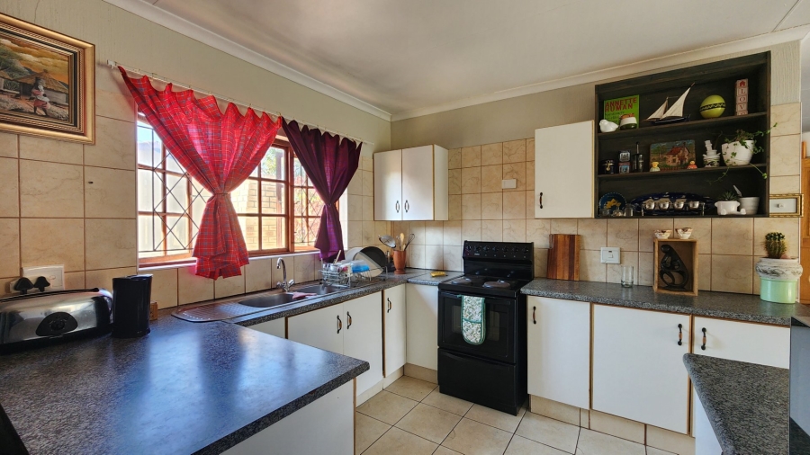 4 Bedroom Property for Sale in Shelly Beach KwaZulu-Natal