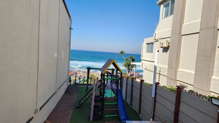 2 Bedroom Property for Sale in Uvongo Beach KwaZulu-Natal