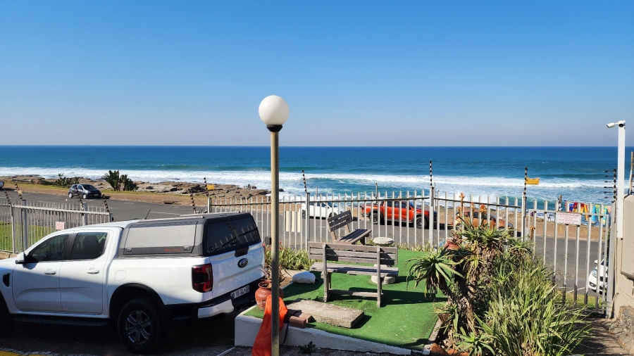 2 Bedroom Property for Sale in Uvongo Beach KwaZulu-Natal