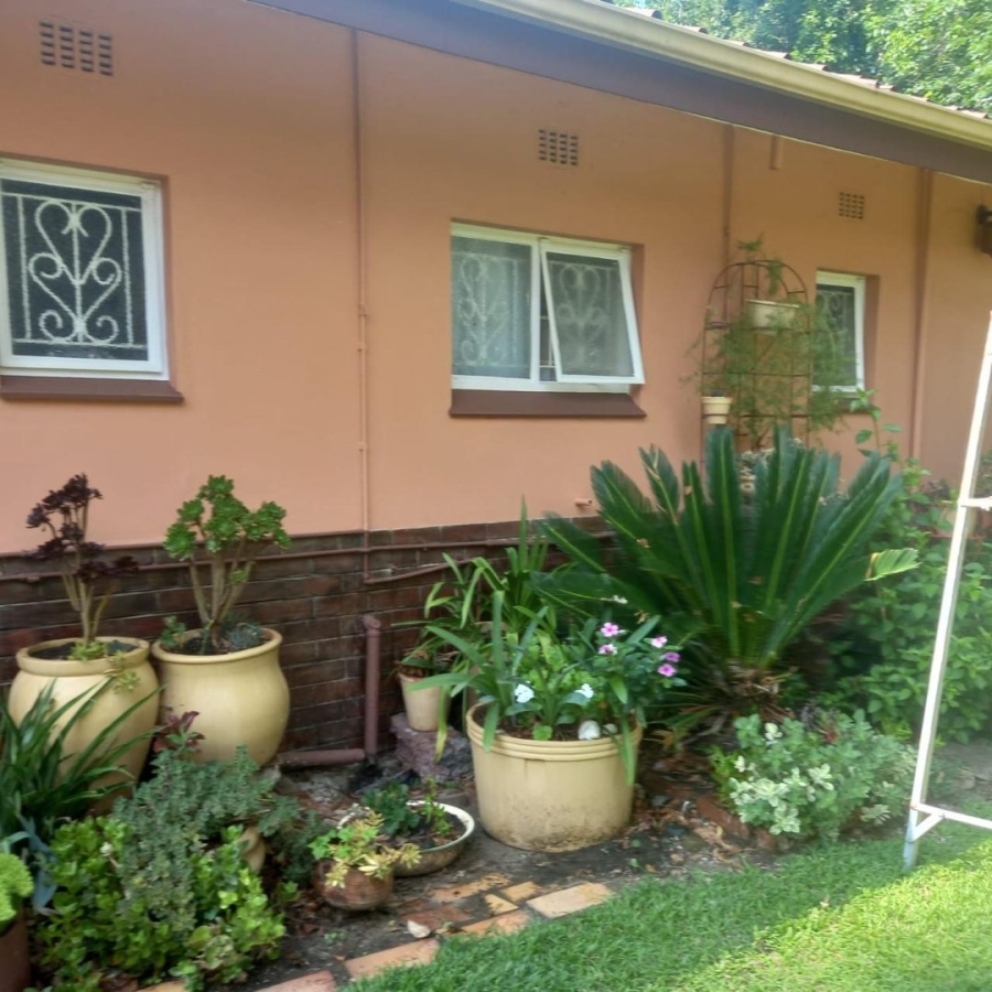 4 Bedroom Property for Sale in Weenen KwaZulu-Natal