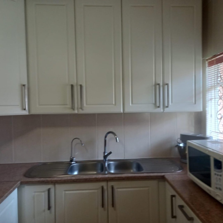 4 Bedroom Property for Sale in Weenen KwaZulu-Natal