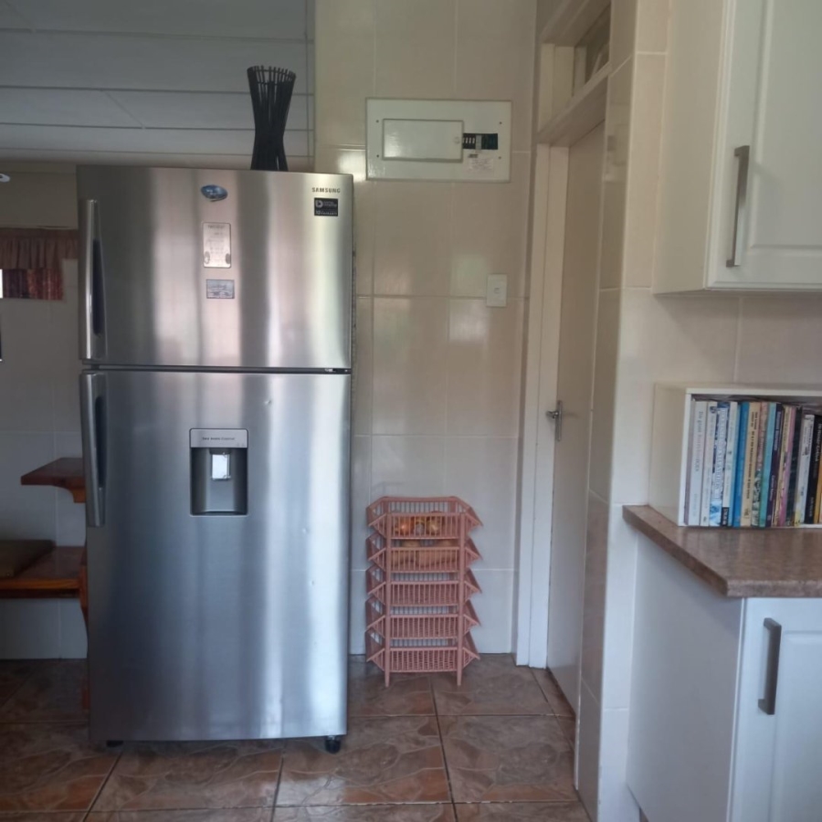 4 Bedroom Property for Sale in Weenen KwaZulu-Natal