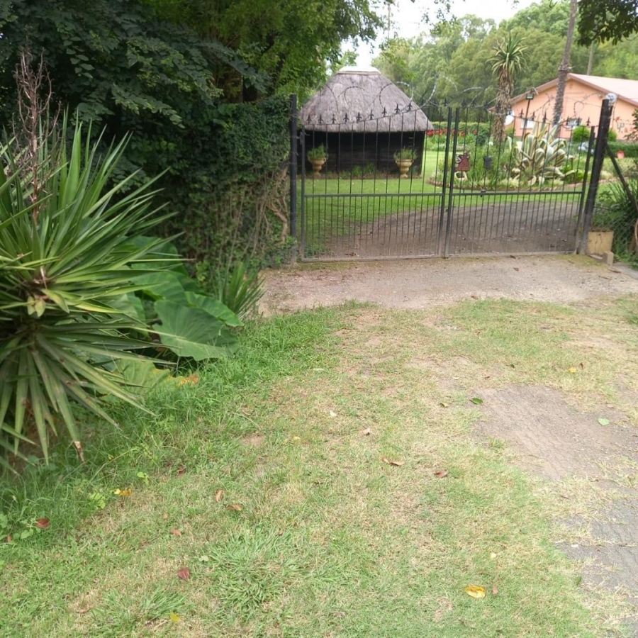 4 Bedroom Property for Sale in Weenen KwaZulu-Natal