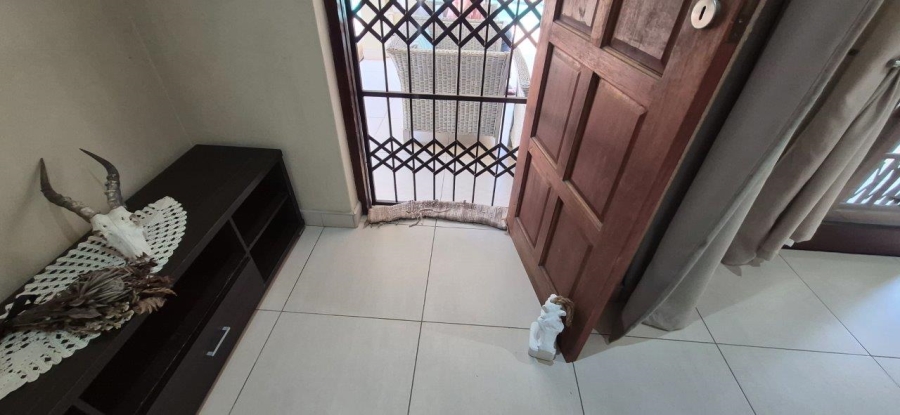 4 Bedroom Property for Sale in Umtentweni KwaZulu-Natal