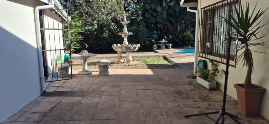 4 Bedroom Property for Sale in Umtentweni KwaZulu-Natal