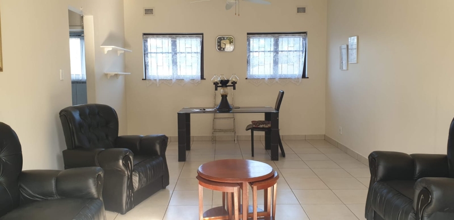 3 Bedroom Property for Sale in Umtentweni KwaZulu-Natal