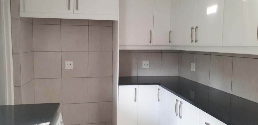 3 Bedroom Property for Sale in Umtentweni KwaZulu-Natal