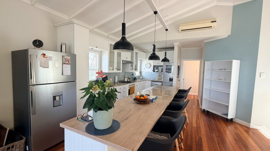 4 Bedroom Property for Sale in Shelly Beach KwaZulu-Natal