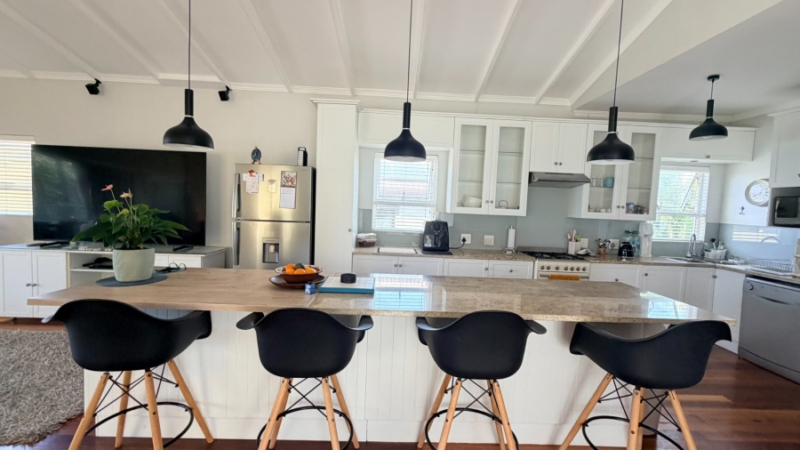 4 Bedroom Property for Sale in Shelly Beach KwaZulu-Natal