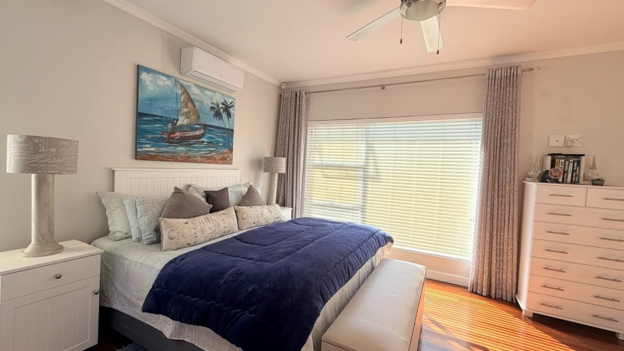4 Bedroom Property for Sale in Shelly Beach KwaZulu-Natal