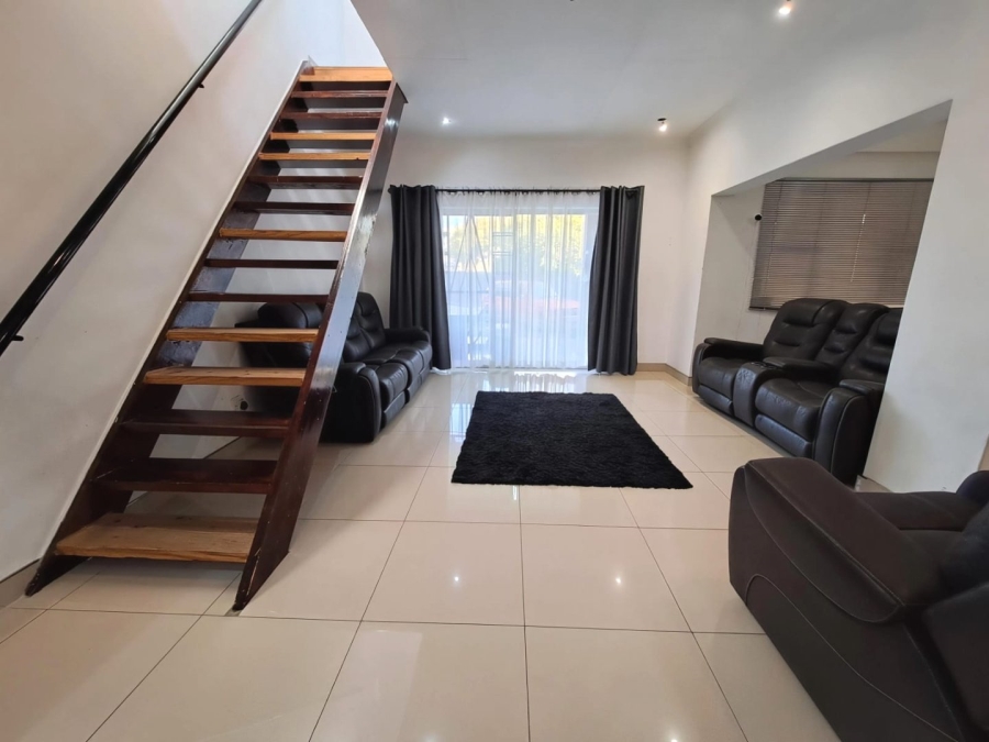3 Bedroom Property for Sale in Sunnyridge KwaZulu-Natal