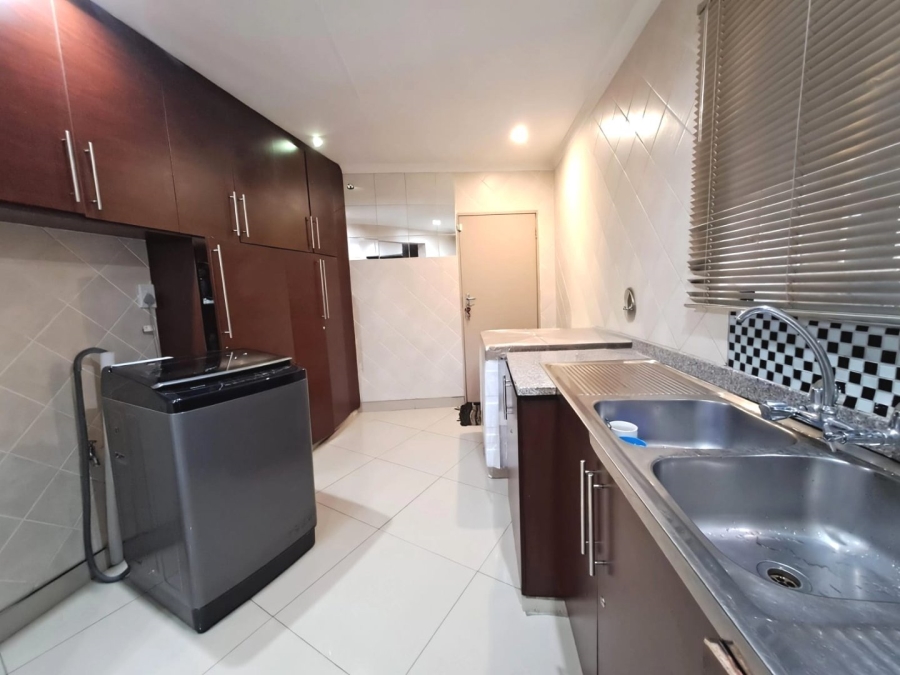 3 Bedroom Property for Sale in Sunnyridge KwaZulu-Natal