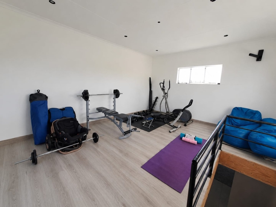 3 Bedroom Property for Sale in Sunnyridge KwaZulu-Natal