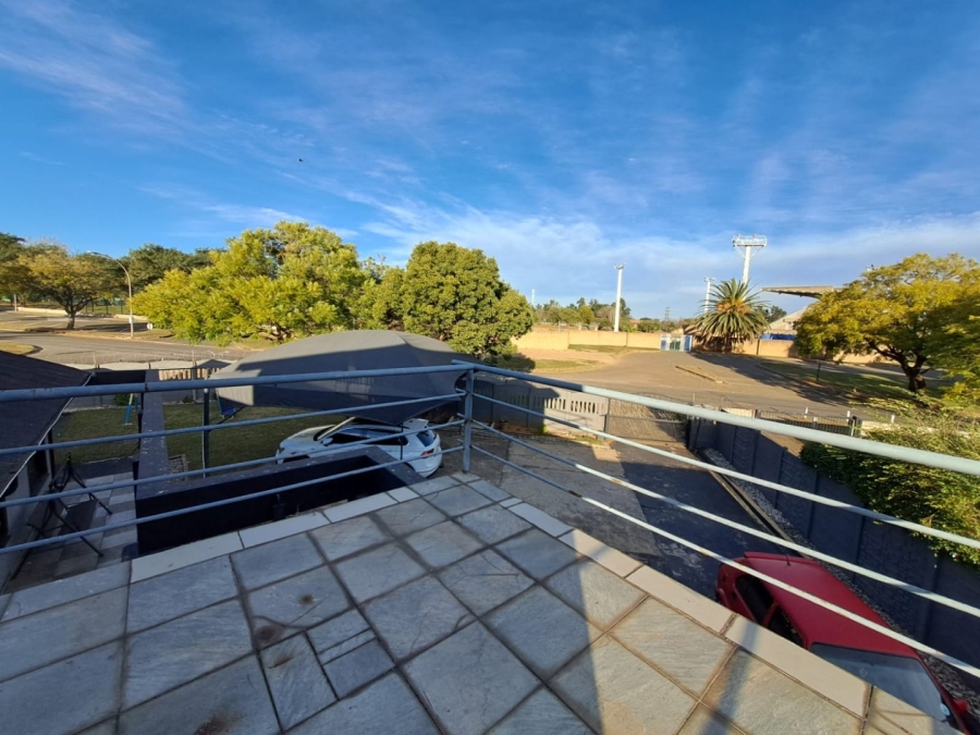 3 Bedroom Property for Sale in Sunnyridge KwaZulu-Natal