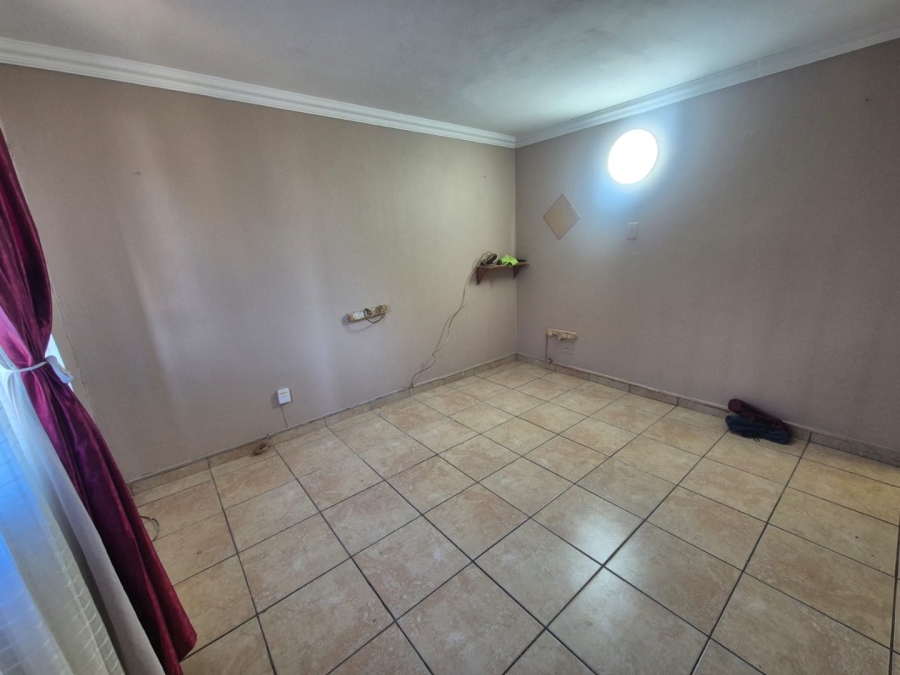 1 Bedroom Property for Sale in Jacobs KwaZulu-Natal