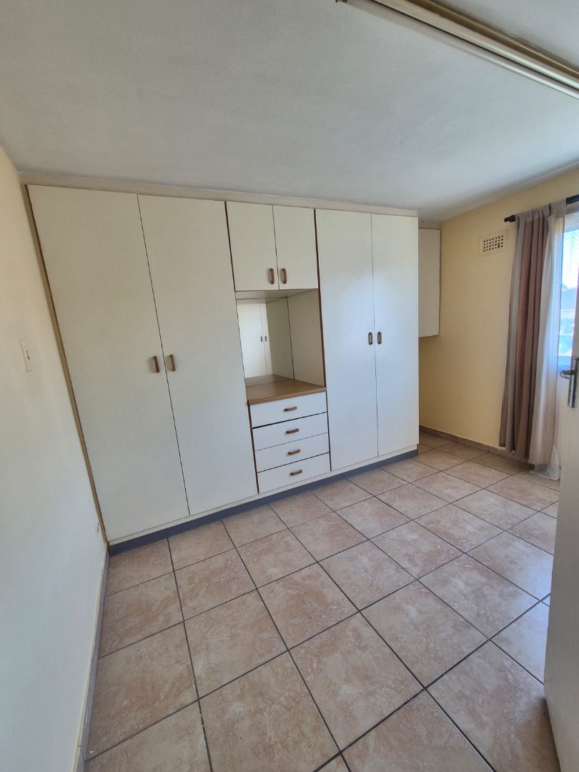 1 Bedroom Property for Sale in Jacobs KwaZulu-Natal