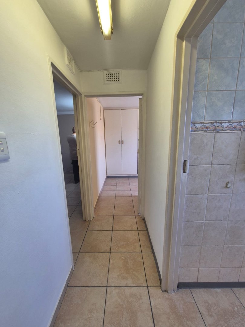 1 Bedroom Property for Sale in Jacobs KwaZulu-Natal