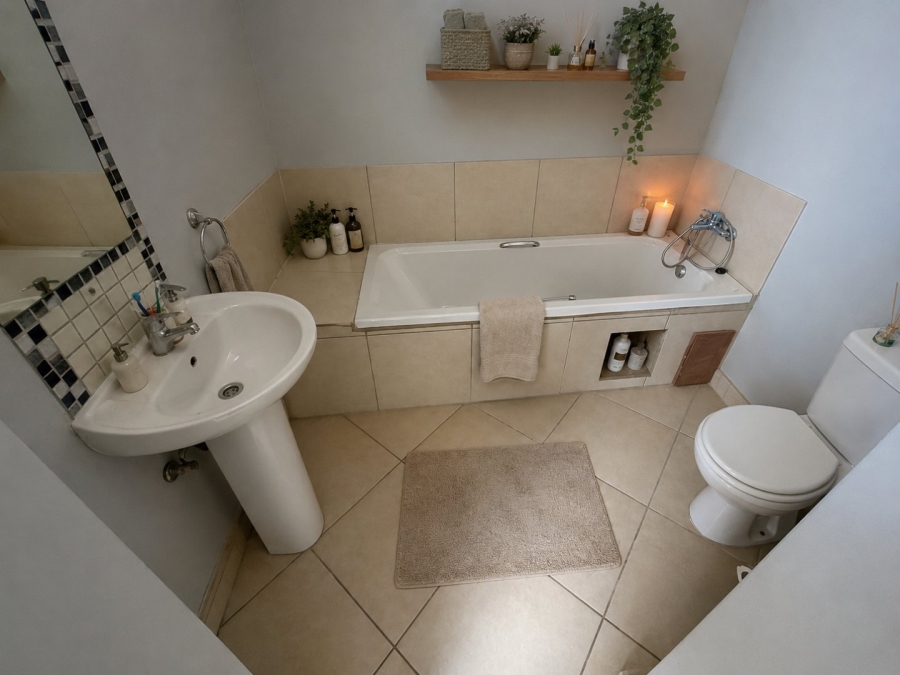 2 Bedroom Property for Sale in Madadeni J KwaZulu-Natal