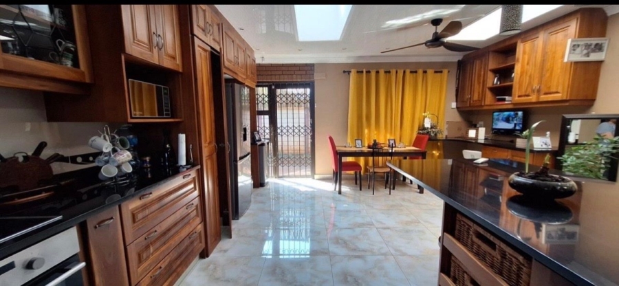 3 Bedroom Property for Sale in Chase Valley Heights KwaZulu-Natal