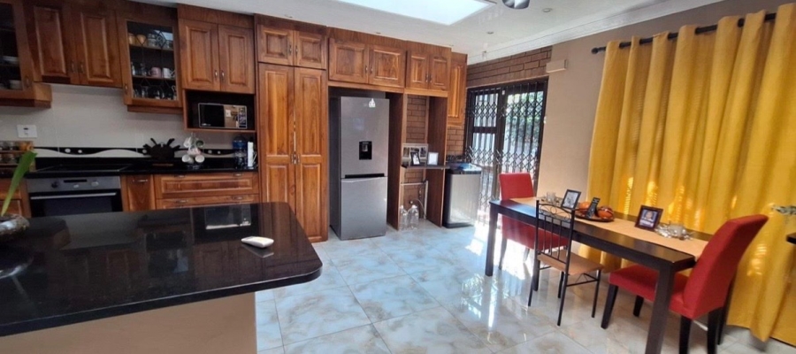 3 Bedroom Property for Sale in Chase Valley Heights KwaZulu-Natal