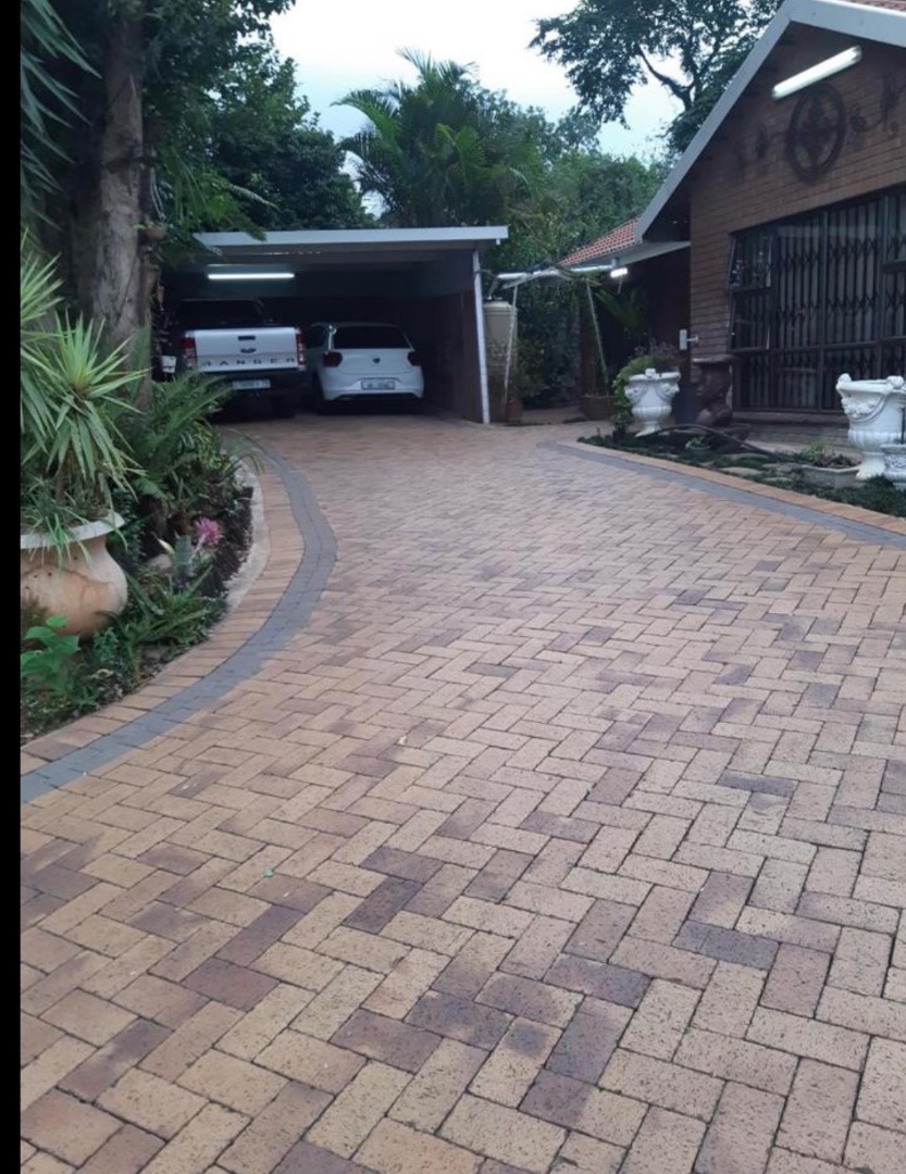 3 Bedroom Property for Sale in Chase Valley Heights KwaZulu-Natal