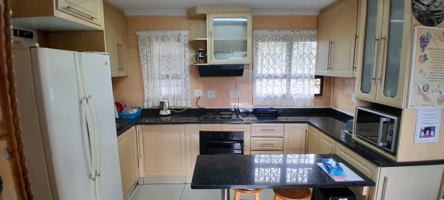 3 Bedroom Property for Sale in Bellair KwaZulu-Natal