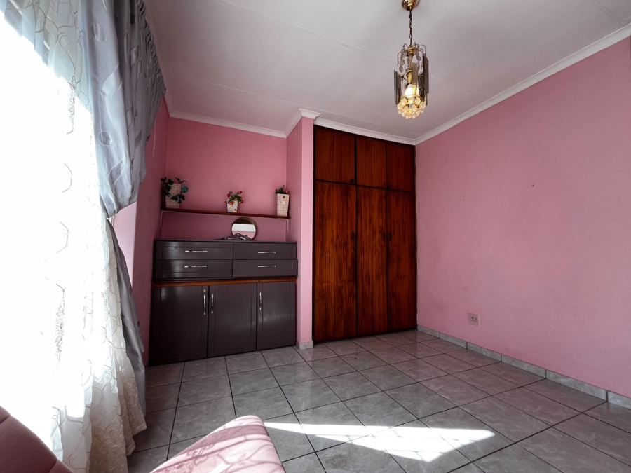 3 Bedroom Property for Sale in Aviary Hill KwaZulu-Natal