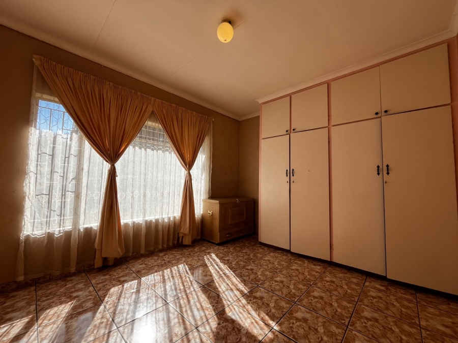 3 Bedroom Property for Sale in Aviary Hill KwaZulu-Natal