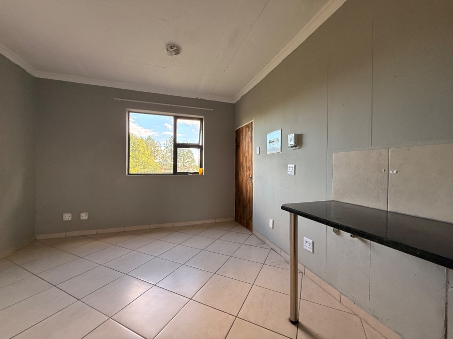 To Let 2 Bedroom Property for Rent in Madadeni J KwaZulu-Natal