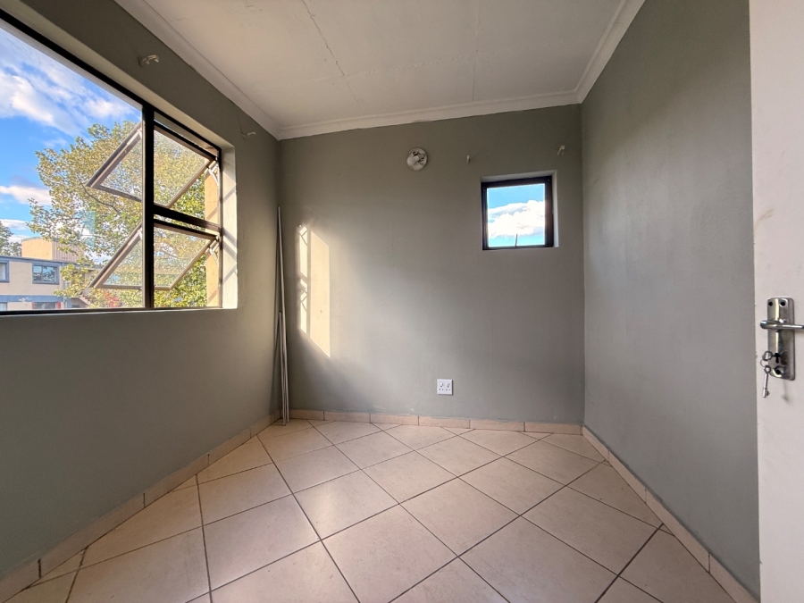 To Let 2 Bedroom Property for Rent in Madadeni J KwaZulu-Natal
