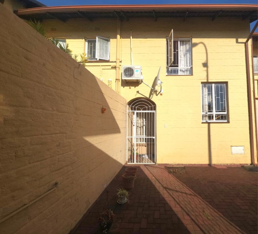 3 Bedroom Property for Sale in Huttenheights KwaZulu-Natal