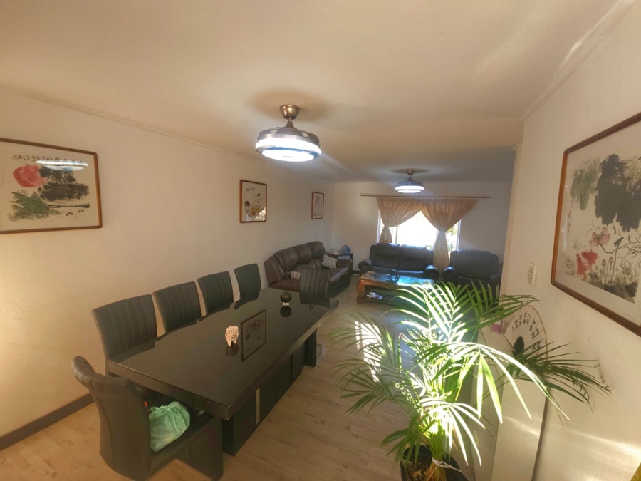 3 Bedroom Property for Sale in Huttenheights KwaZulu-Natal