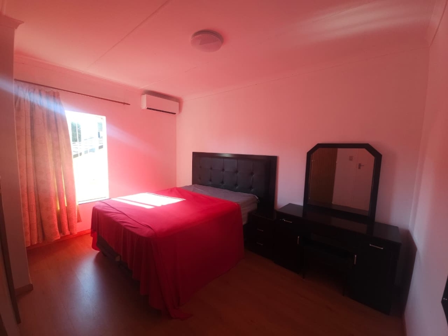 3 Bedroom Property for Sale in Huttenheights KwaZulu-Natal