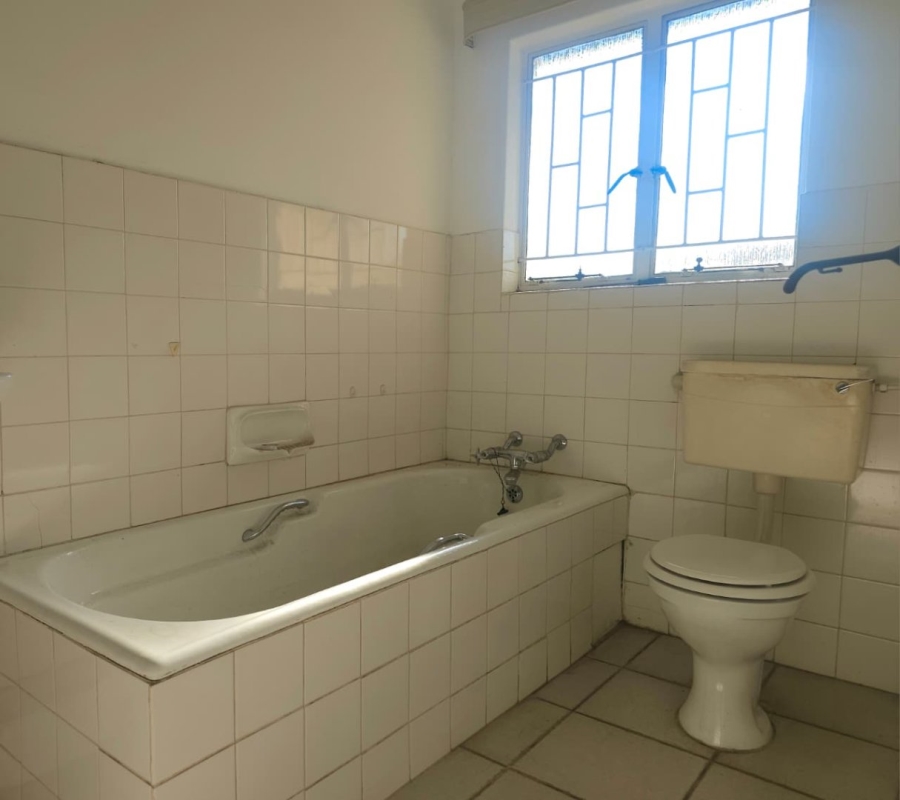3 Bedroom Property for Sale in Huttenheights KwaZulu-Natal