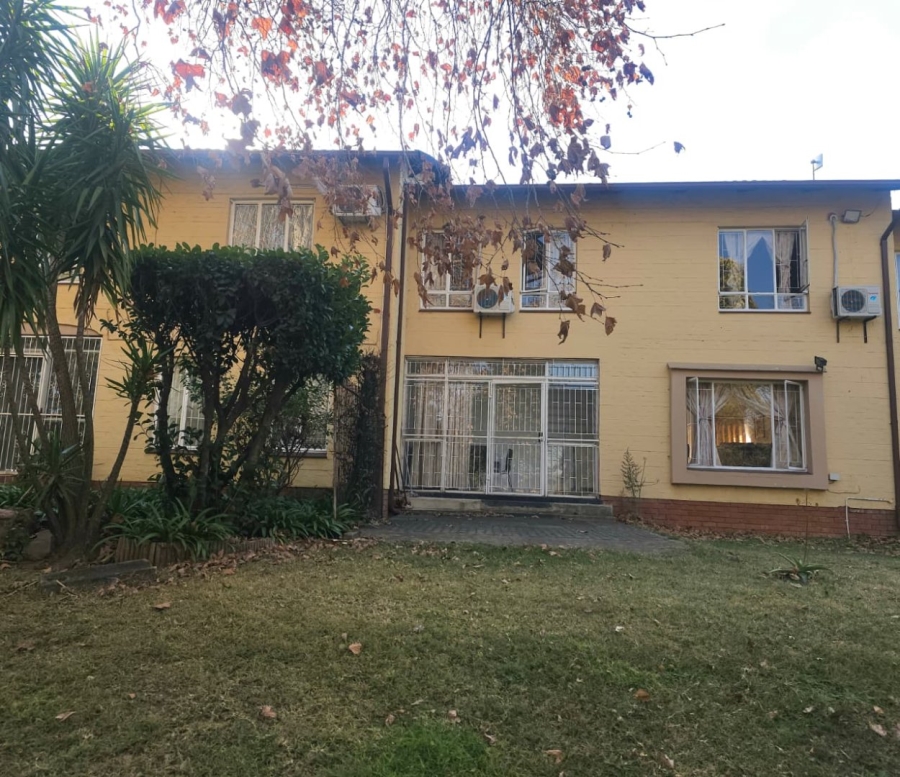 3 Bedroom Property for Sale in Huttenheights KwaZulu-Natal