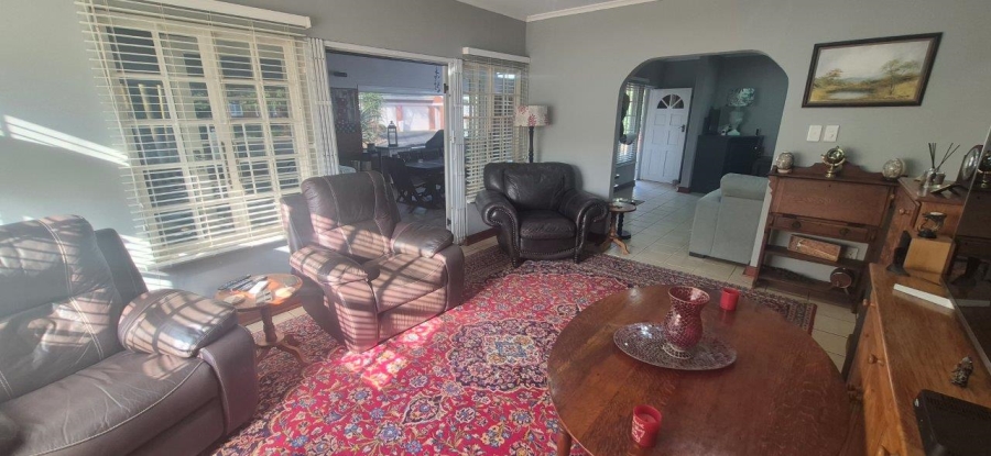 3 Bedroom Property for Sale in Umtentweni KwaZulu-Natal