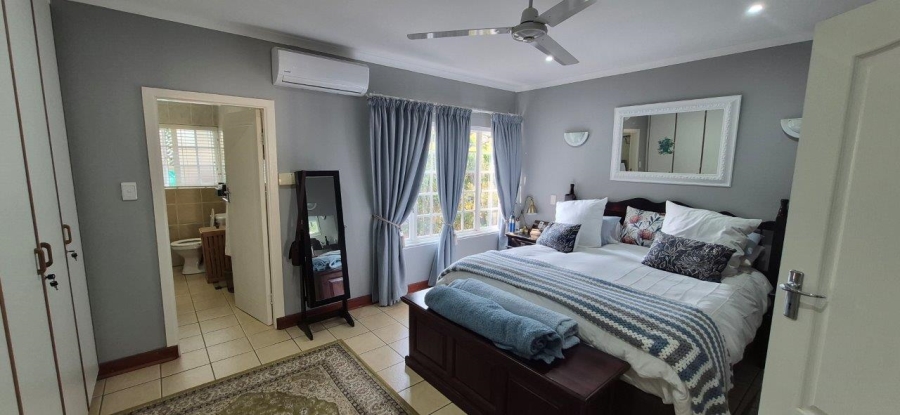 3 Bedroom Property for Sale in Umtentweni KwaZulu-Natal