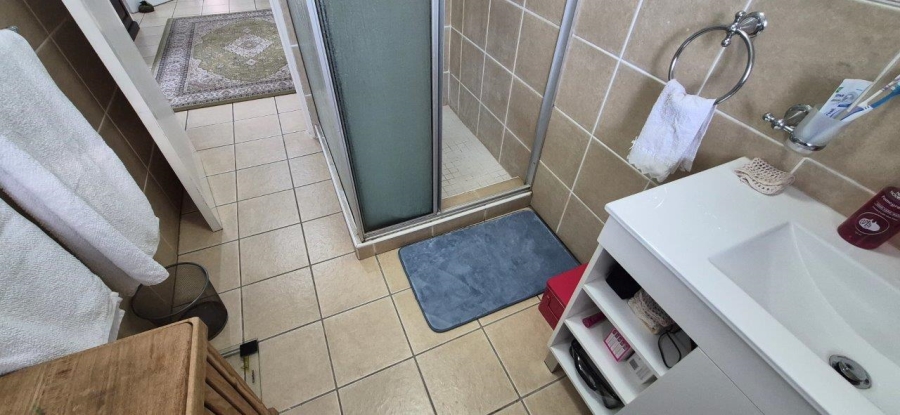 3 Bedroom Property for Sale in Umtentweni KwaZulu-Natal