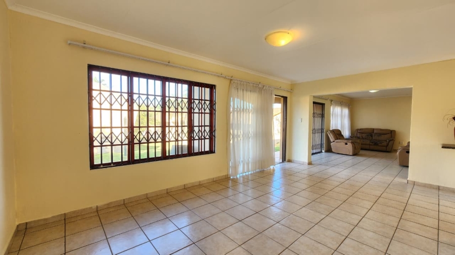 4 Bedroom Property for Sale in Shelly Beach KwaZulu-Natal