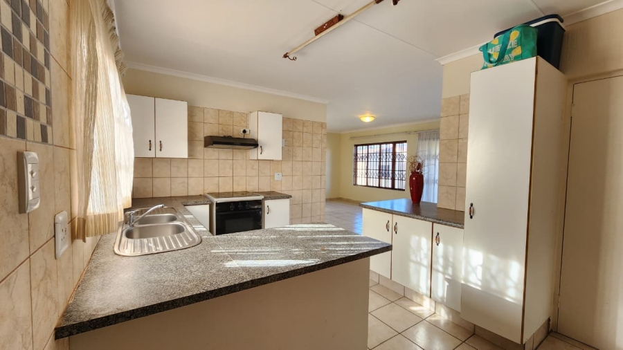 4 Bedroom Property for Sale in Shelly Beach KwaZulu-Natal