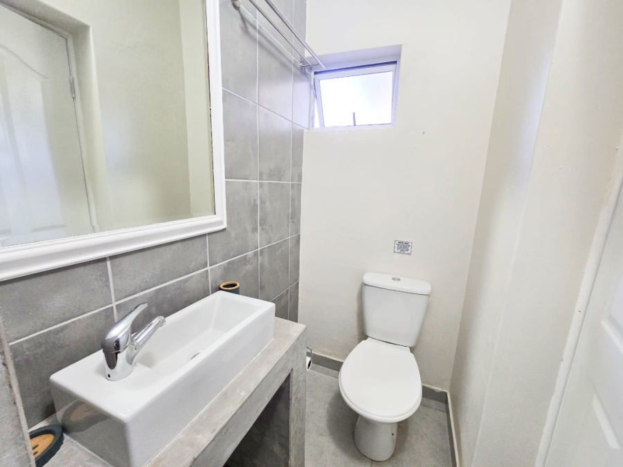 10 Bedroom Property for Sale in Blythedale KwaZulu-Natal