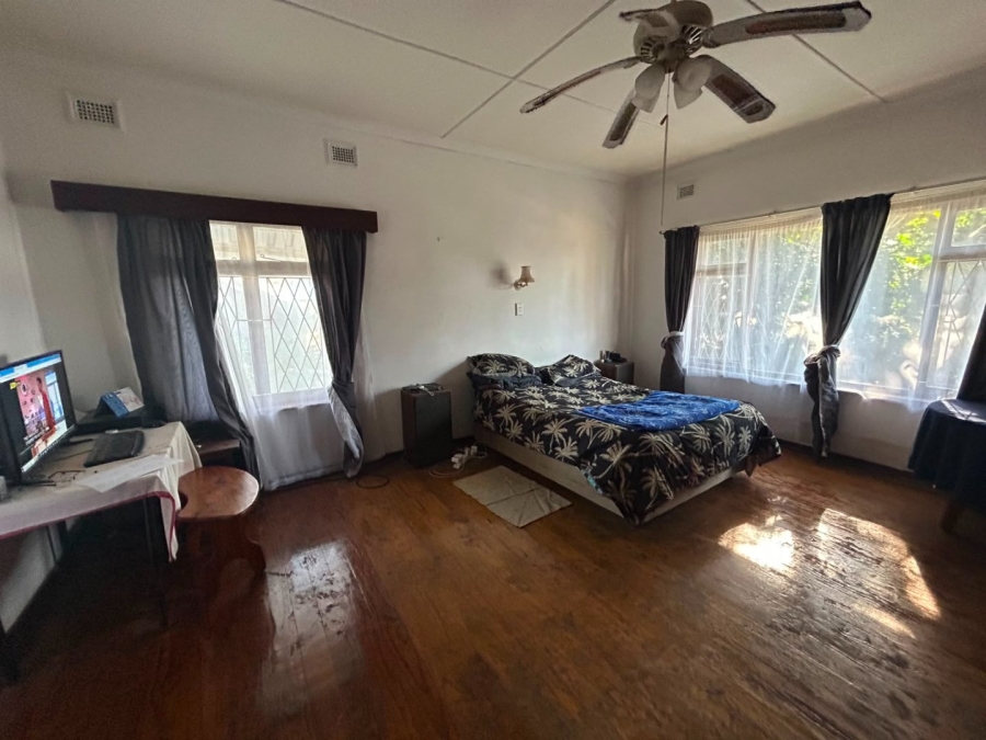 3 Bedroom Property for Sale in Port Edward KwaZulu-Natal